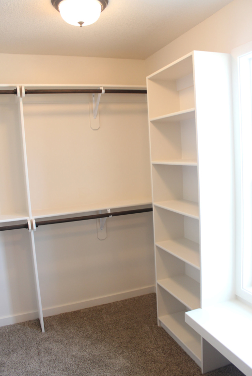 THE KALLMEYER - 2 STORY - MASTER CLOSET