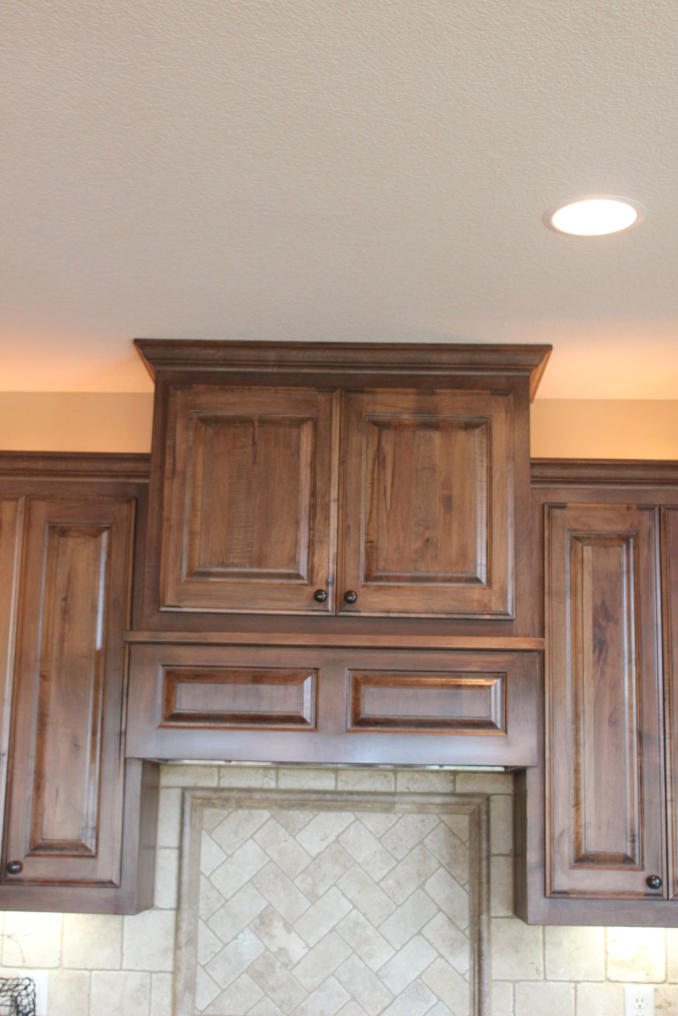 THE CHADRICK - 1 1/2 STORY - CABINETRY