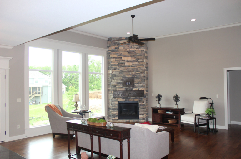 THE KAUFMANN - REVERSE - GREAT ROOM