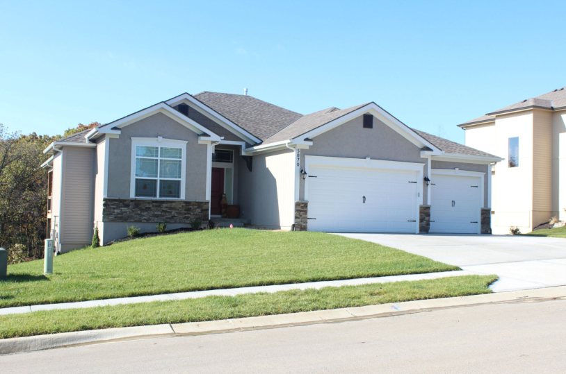 THE KAUFMANN - REVERSE -FRONT ELEVATION - PRAIRIE STYLE