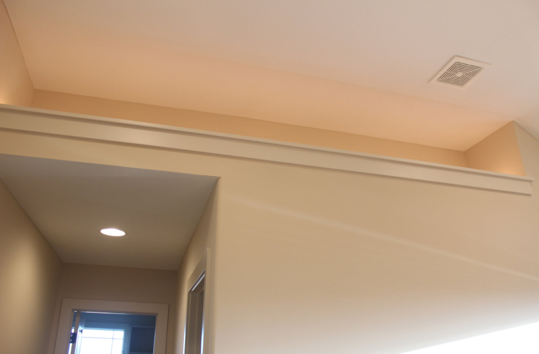 THE KALLMEYER - 2 STORY - PLANT LEDGE - INDIRECT LIGHTING