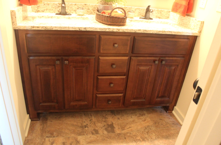 THE KALLMEYER - 2 STORY - CUSTOM CABINETRY by PRO BUILDERS
