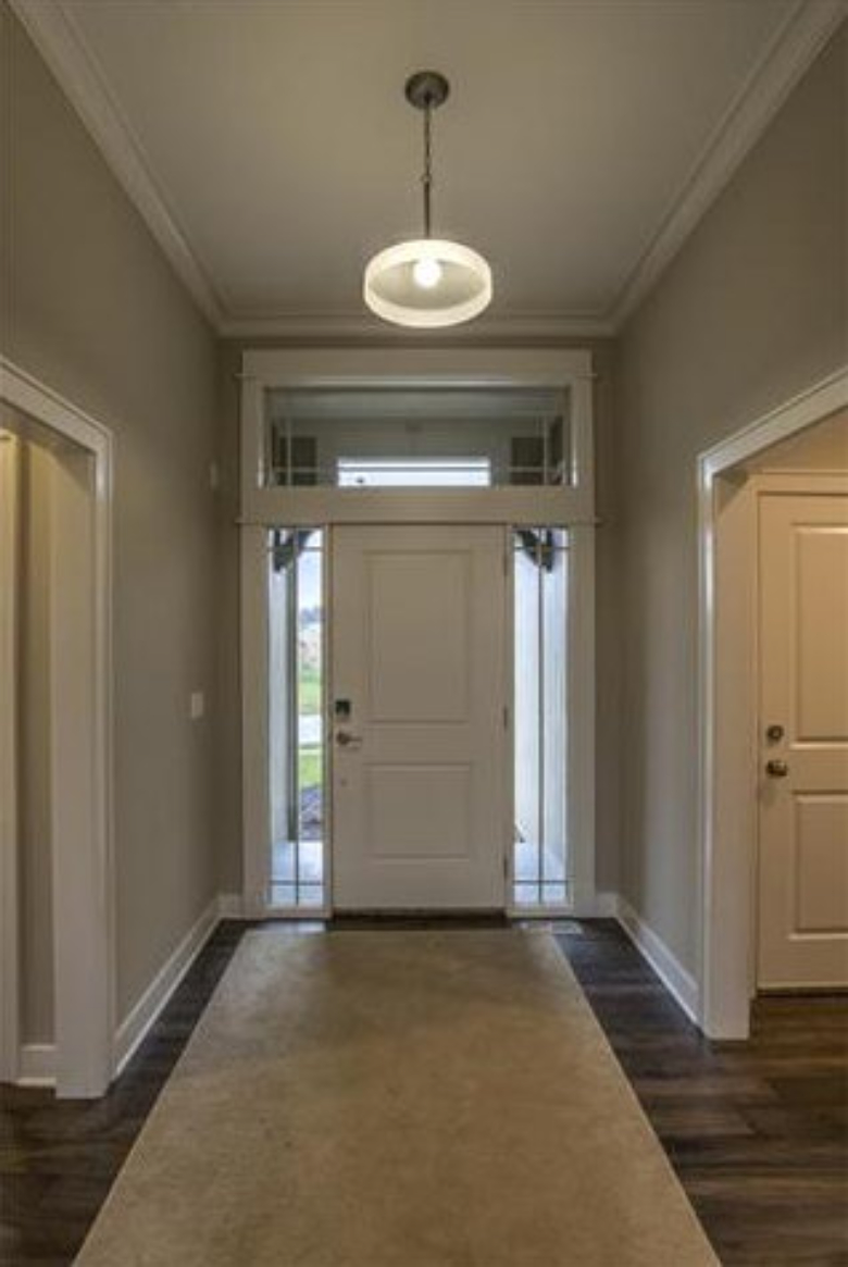 THE KAUFMANN - REVERSE - ENTRY HALL