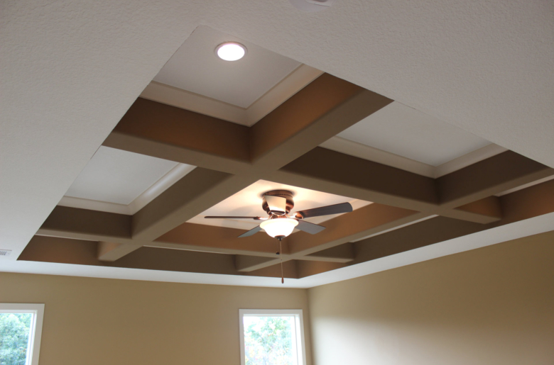 THE KALLMEYER - 2 STORY - BEAMED MASTER CEILING