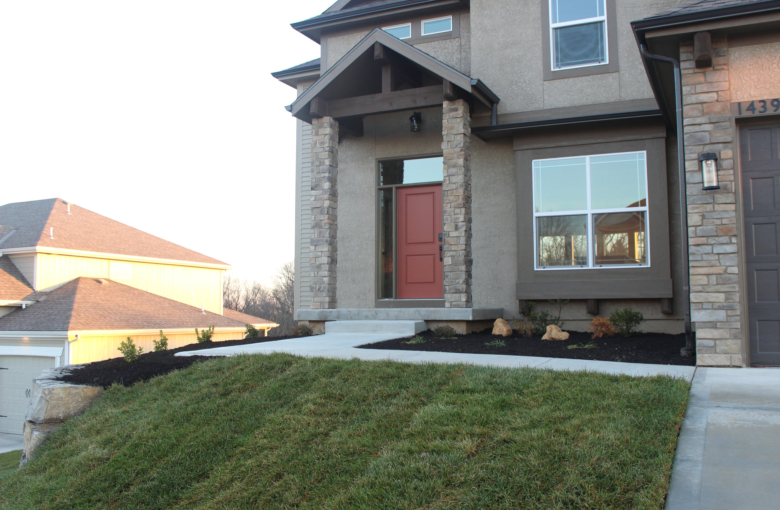 THE KALLMEYER - 2 STORY - FRONT DOOR