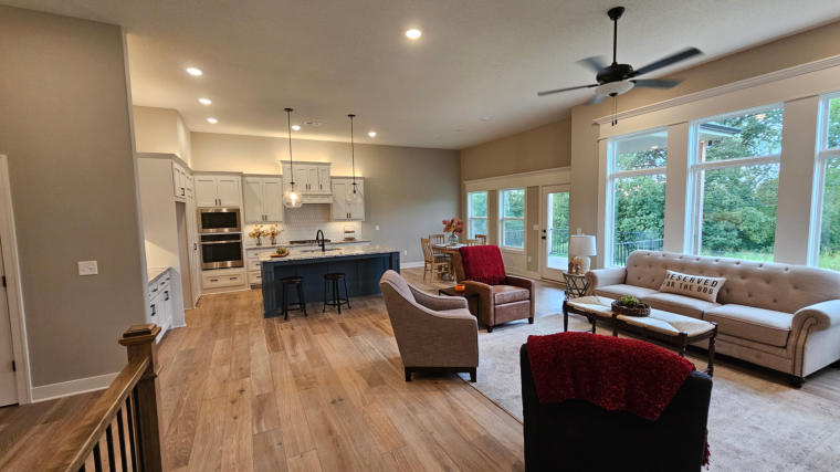THE KLIPPENSTEIN - RANCH by PRO BUILDERS